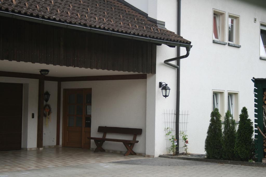 Ferienwohnung Zur Tanne Wutoschingen Стая снимка